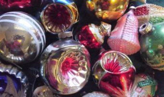 Shiny Brite Ornaments-Valuable Nostalgic Christmas Baubles!